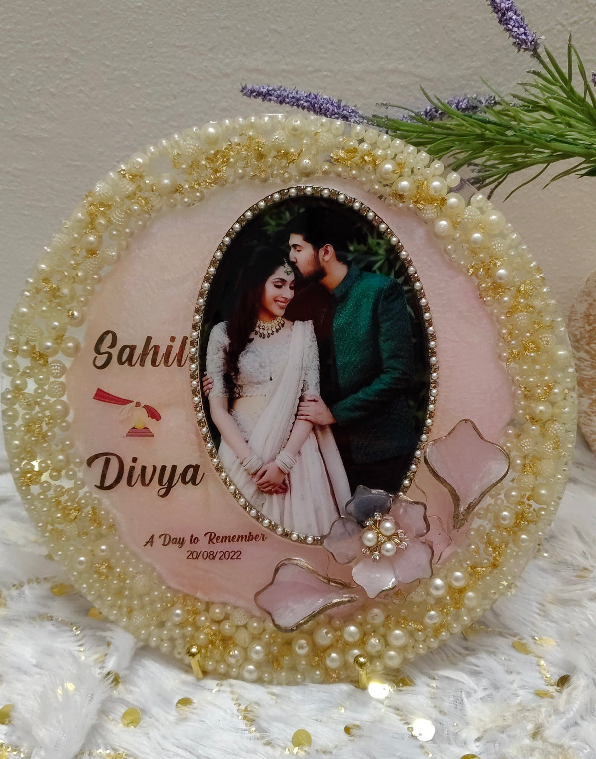 Customised couple photo frame (Size 10inch)