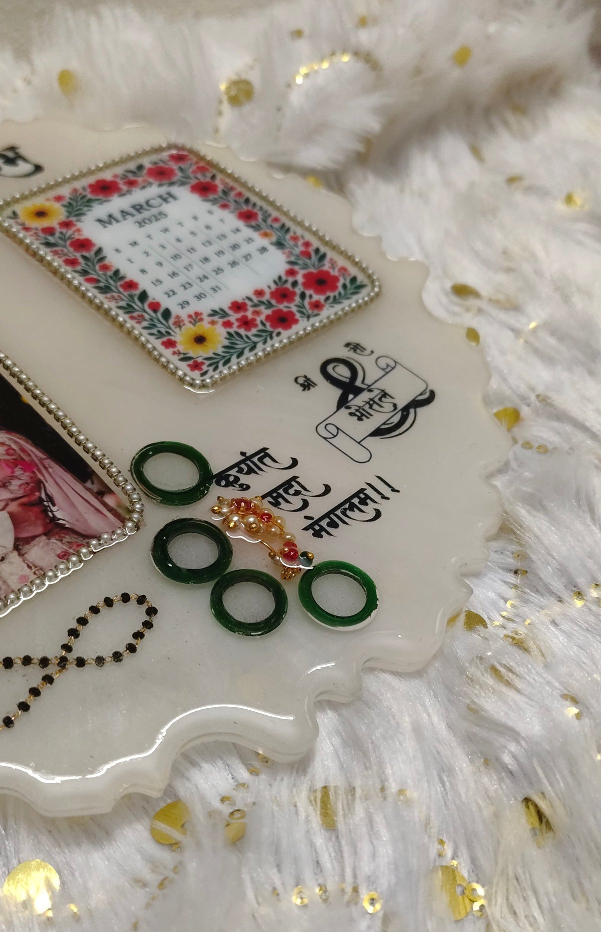 Wedding themed couple photo frame